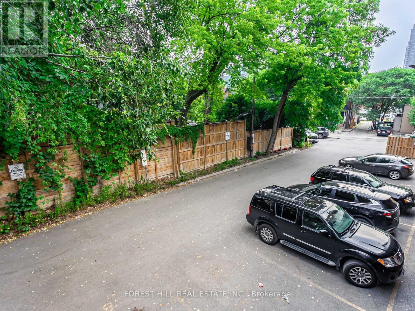 Photo 23 of 2631 B 2633 Yonge Street, Toronto ON