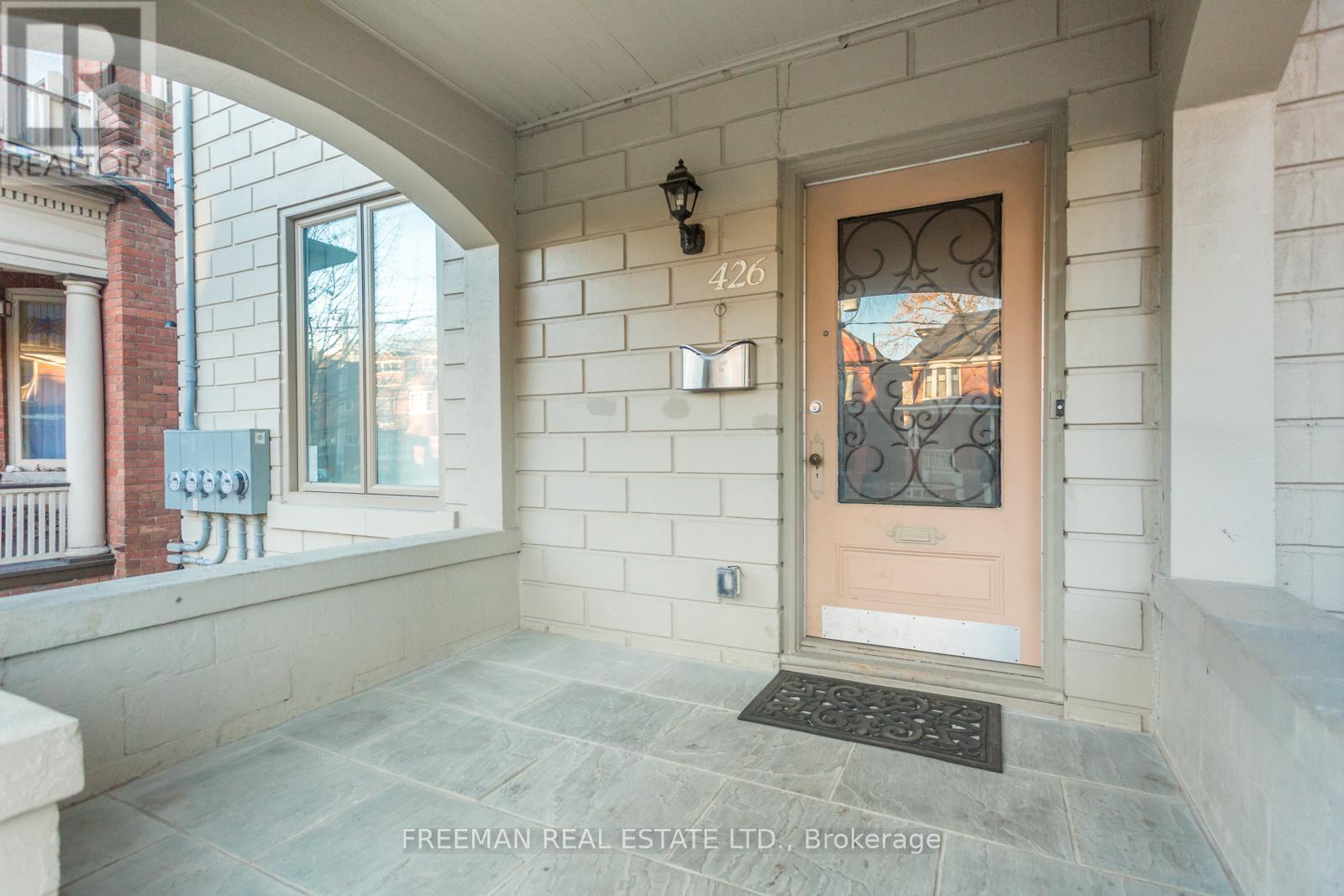 Photo 10 of 426 Brunswick Avenue, Toronto ON