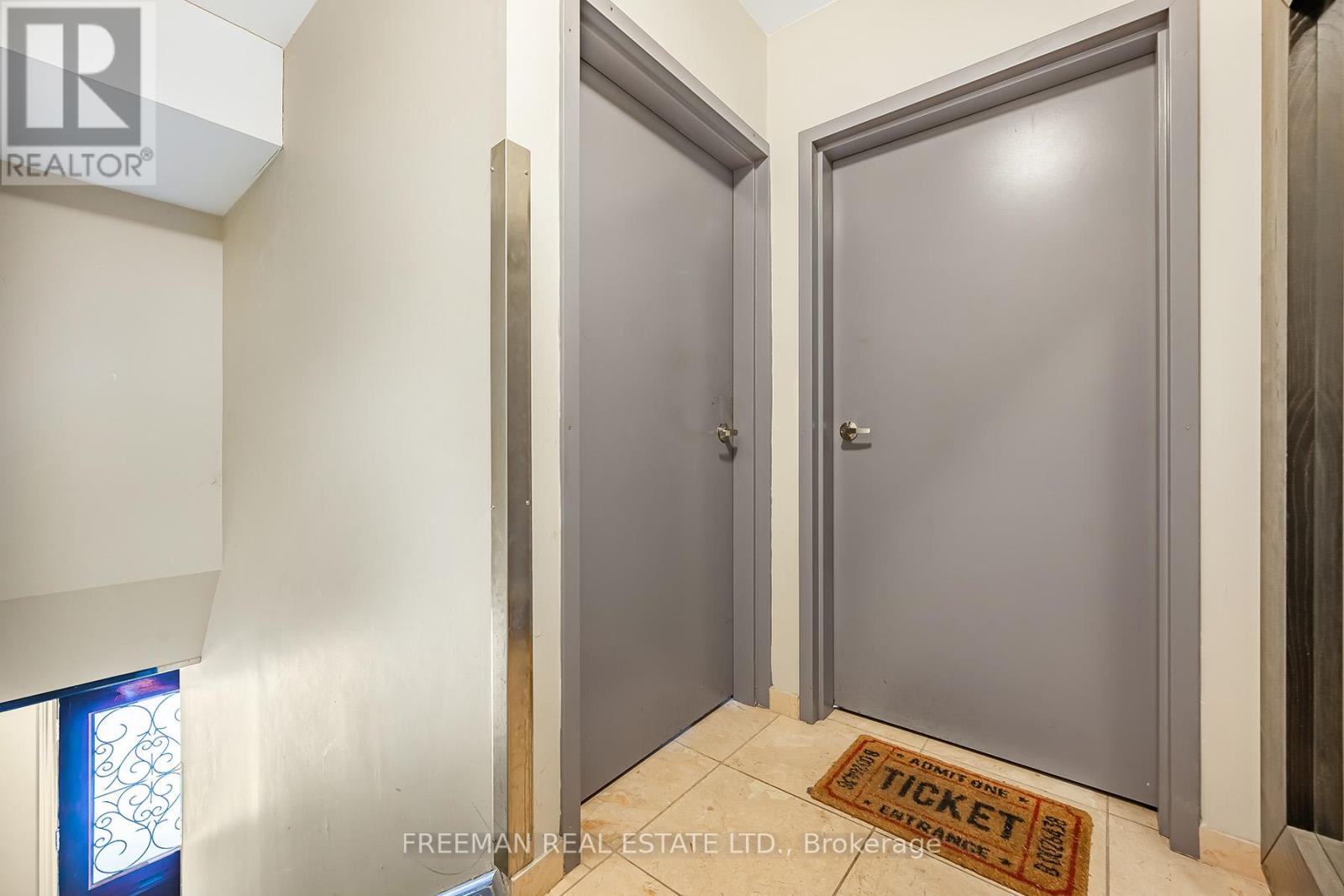 Photo 18 of 426 Brunswick Avenue, Toronto ON