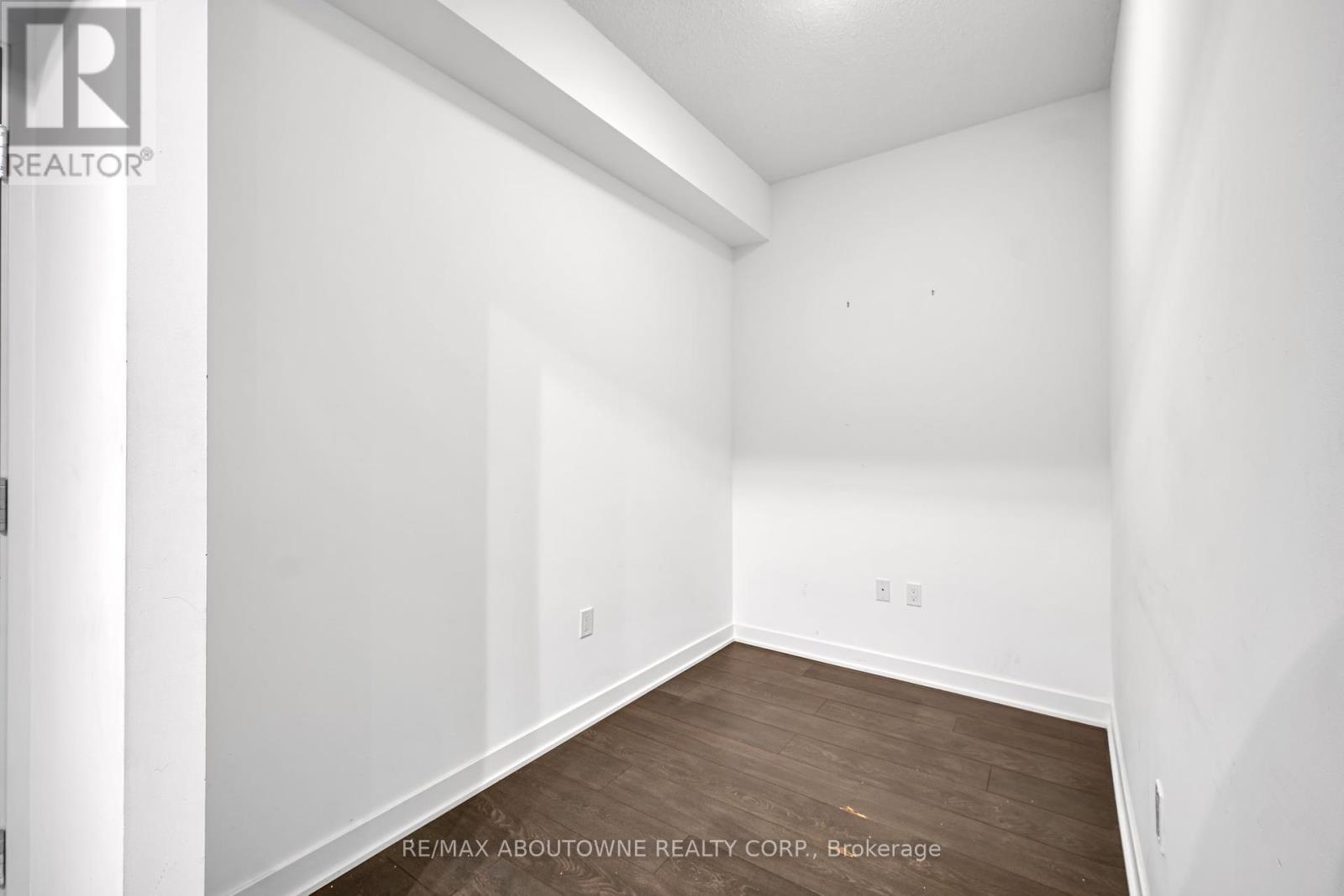 Photo 16 of 915 115 Blue Jays Way, Toronto ON