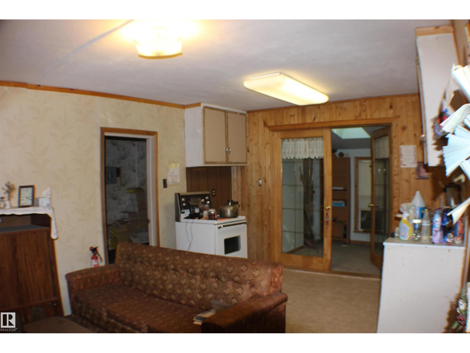 620 Lakeside PT, Rural Parkland County