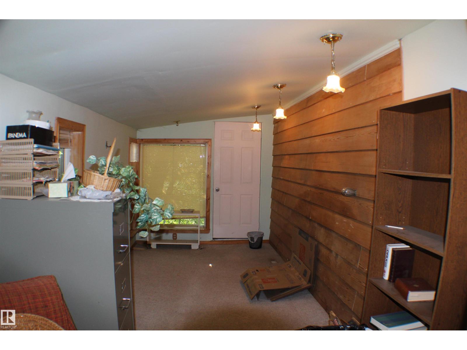 620 Lakeside PT, Rural Parkland County