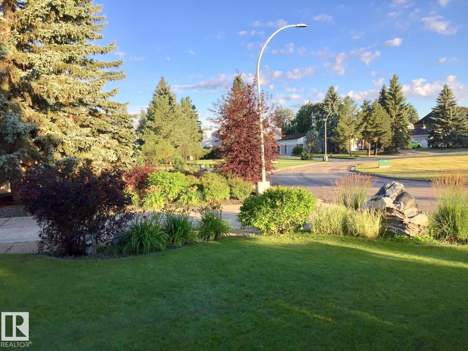 Photo 67 of 23 Westbrook Dr Nw, Edmonton AB