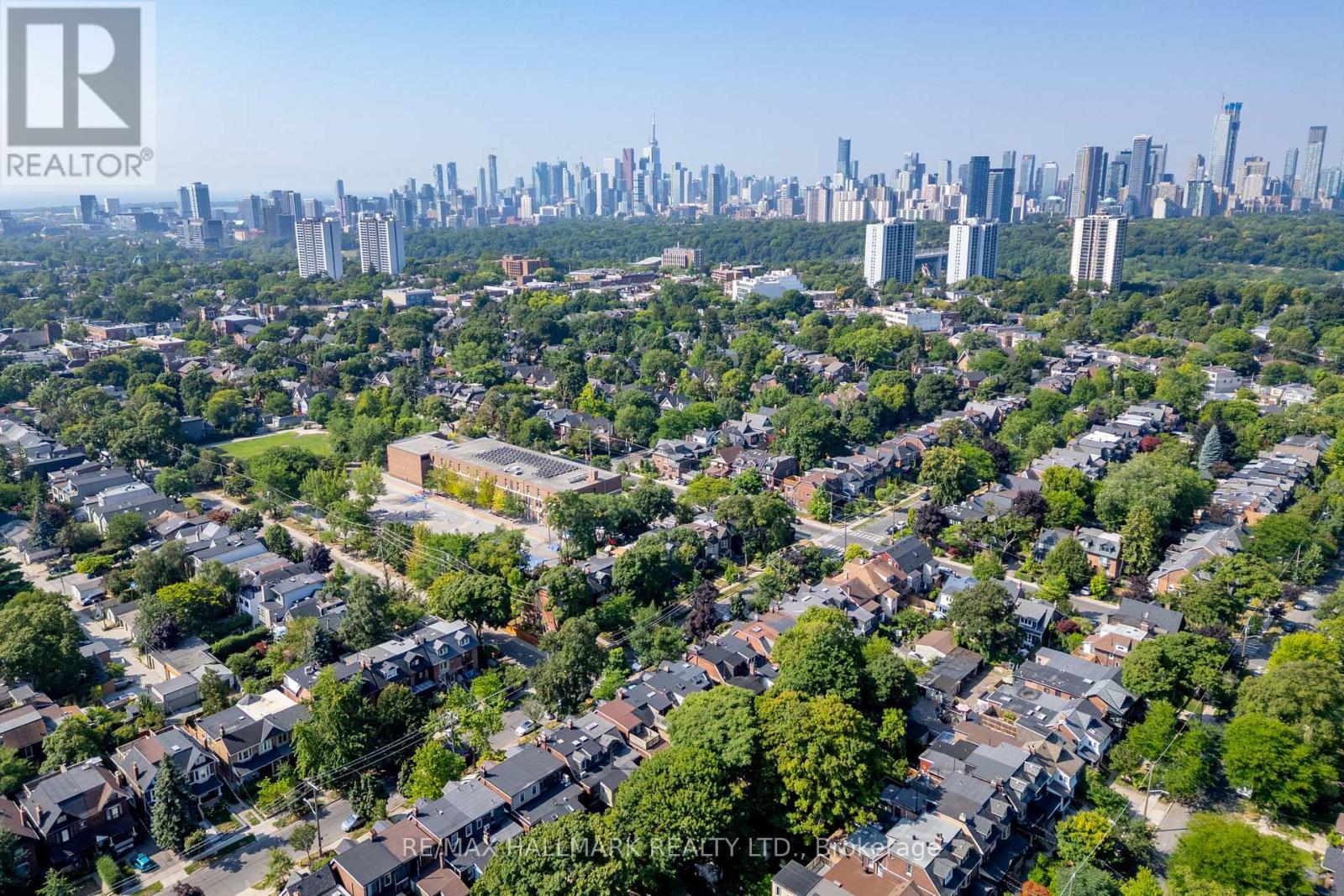 Photo 24 of 76 Browning Avenue, Toronto ON