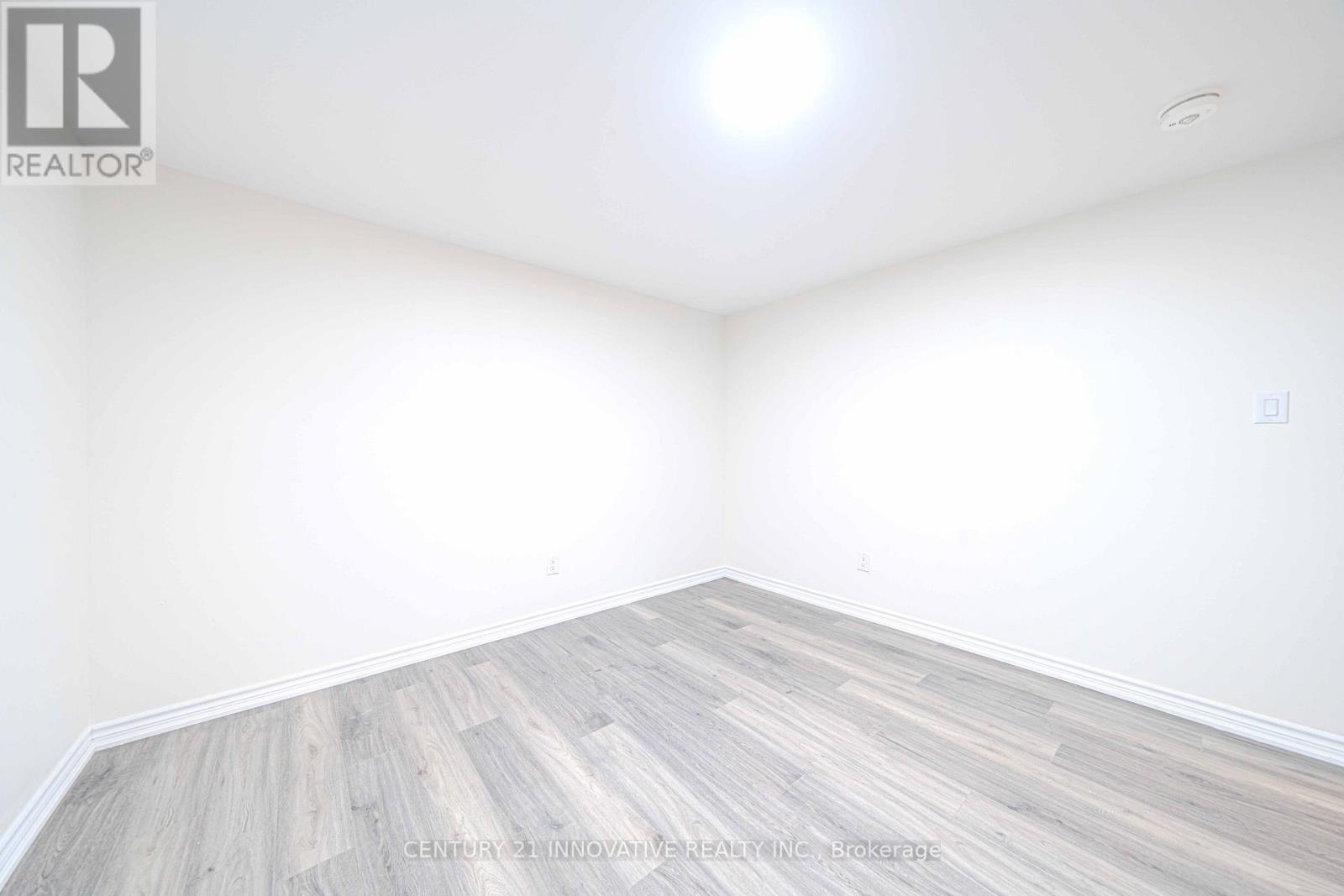 Photo 12 of Bsmt 1894 Woodview Avenue, Pickering ON