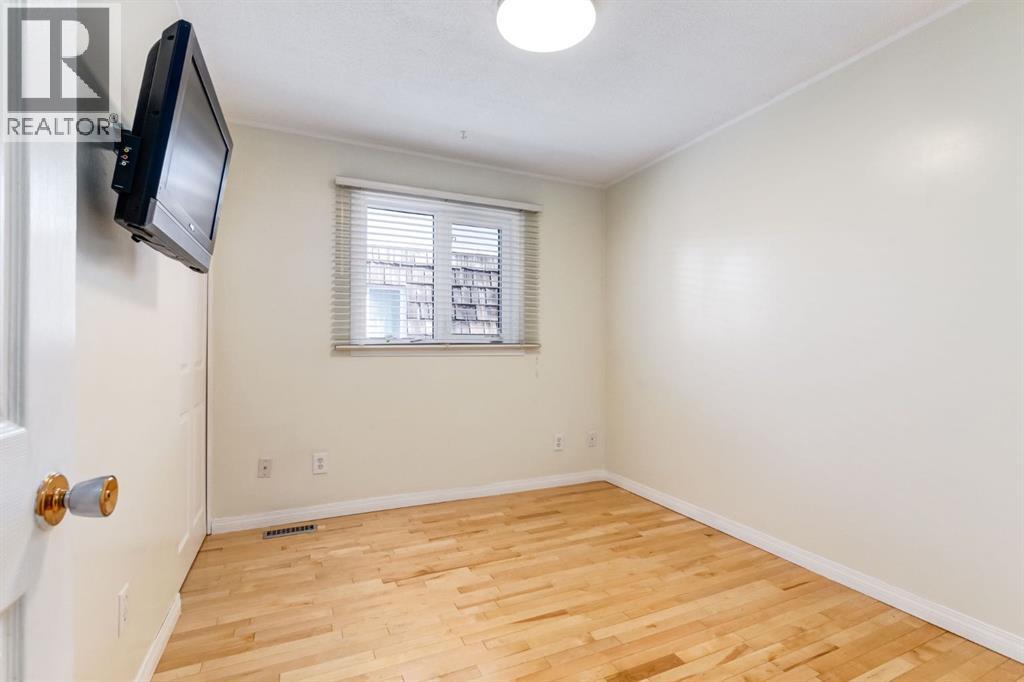Single Family House for Sale in   Street SE Ogden Calgary 
