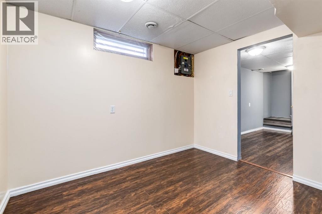 Single Family House for Sale in   Street SE Ogden Calgary 
