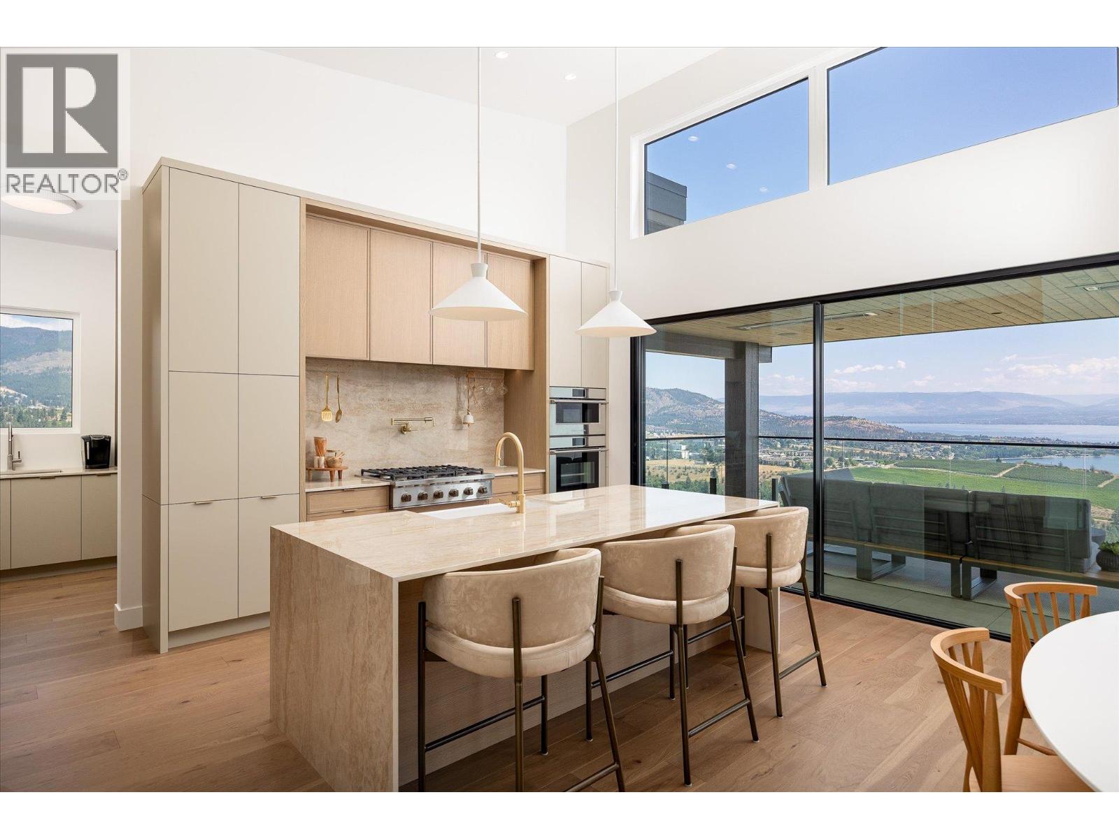4011 Sunstone Street, West Kelowna