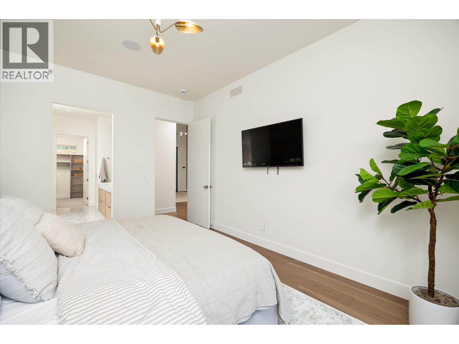 4011 Sunstone Street, West Kelowna