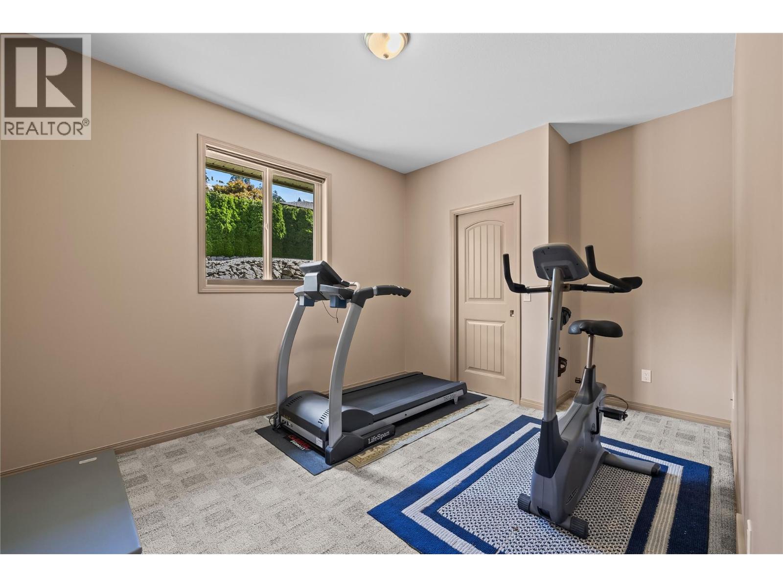 1656 MERLOT DRIVE - 25