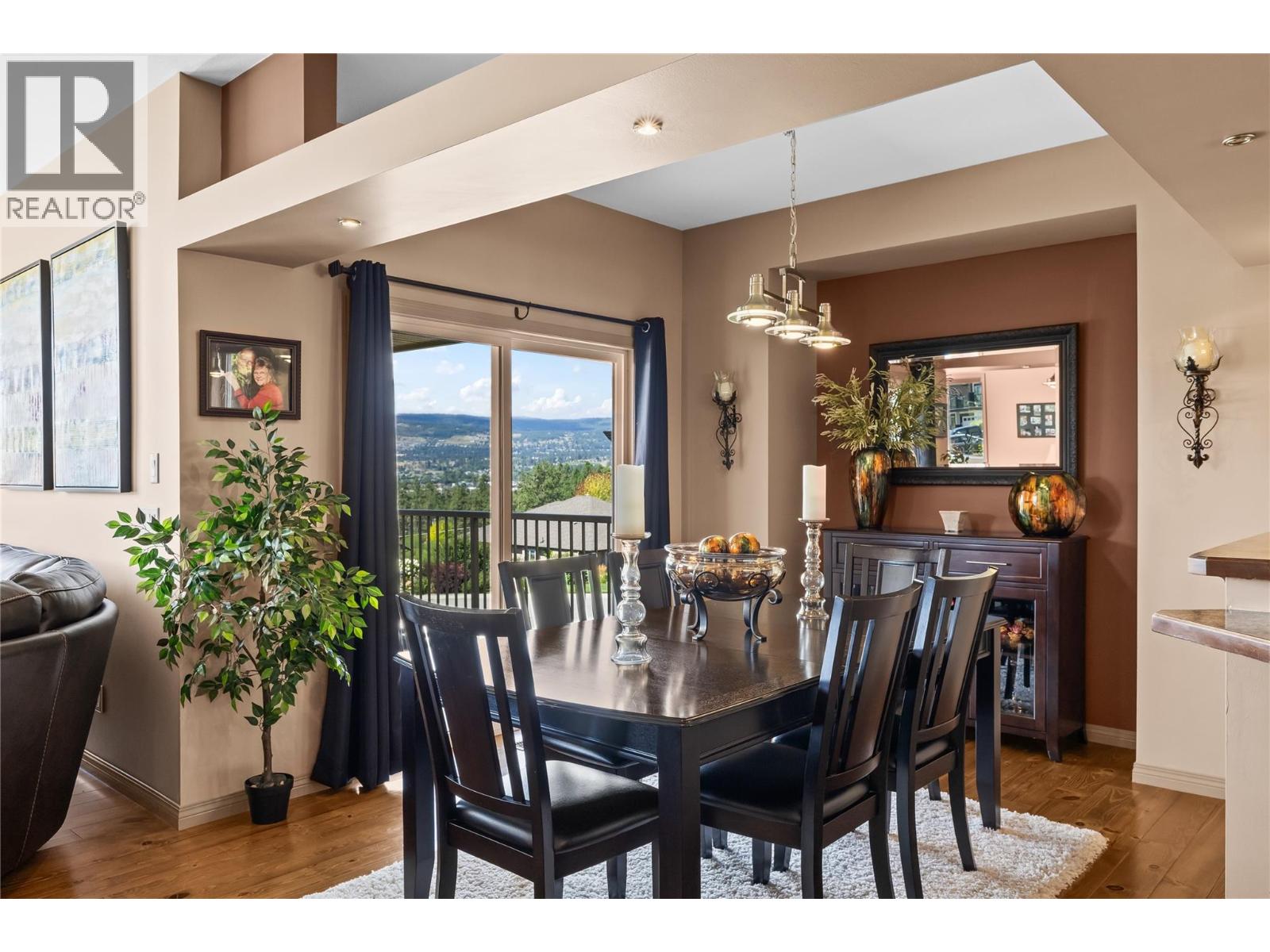 1656 MERLOT DRIVE - 9