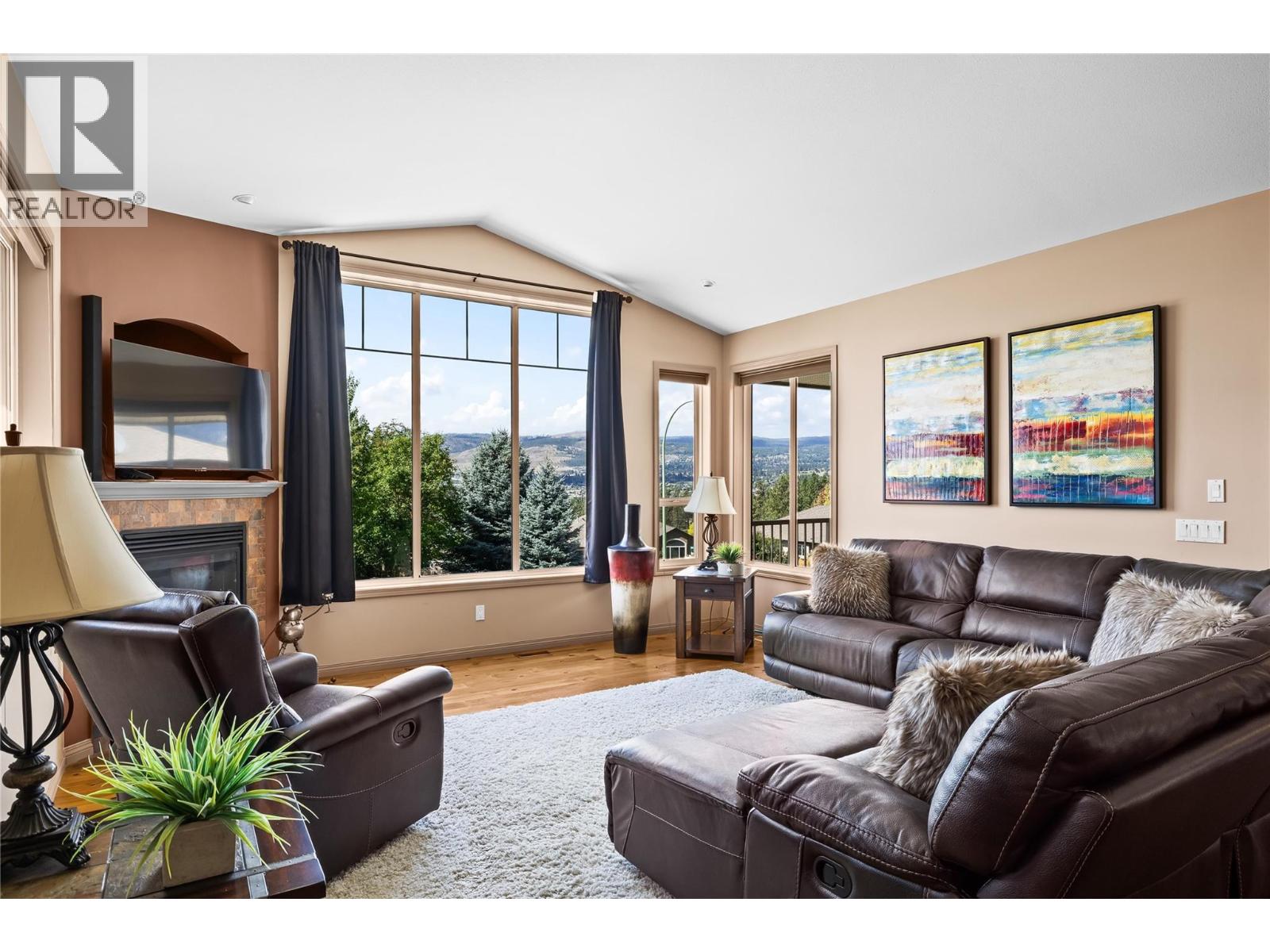 1656 MERLOT DRIVE - 4
