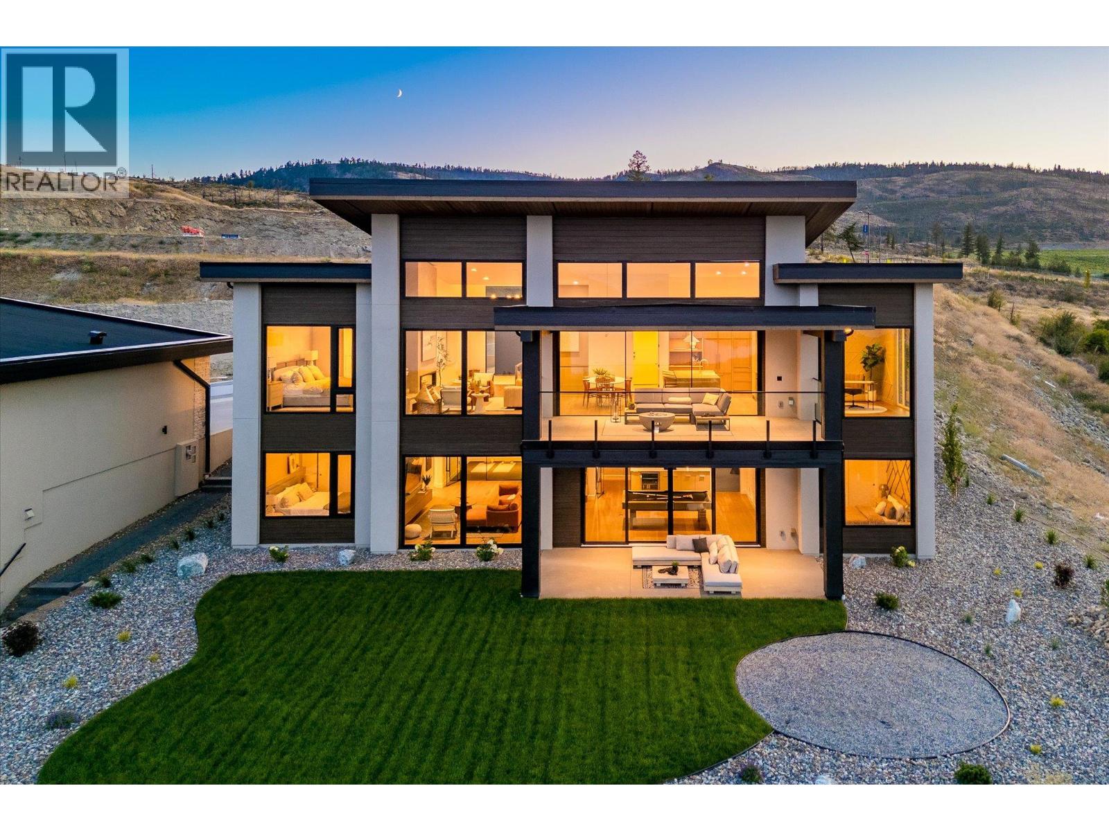 4011 Sunstone Street, West Kelowna