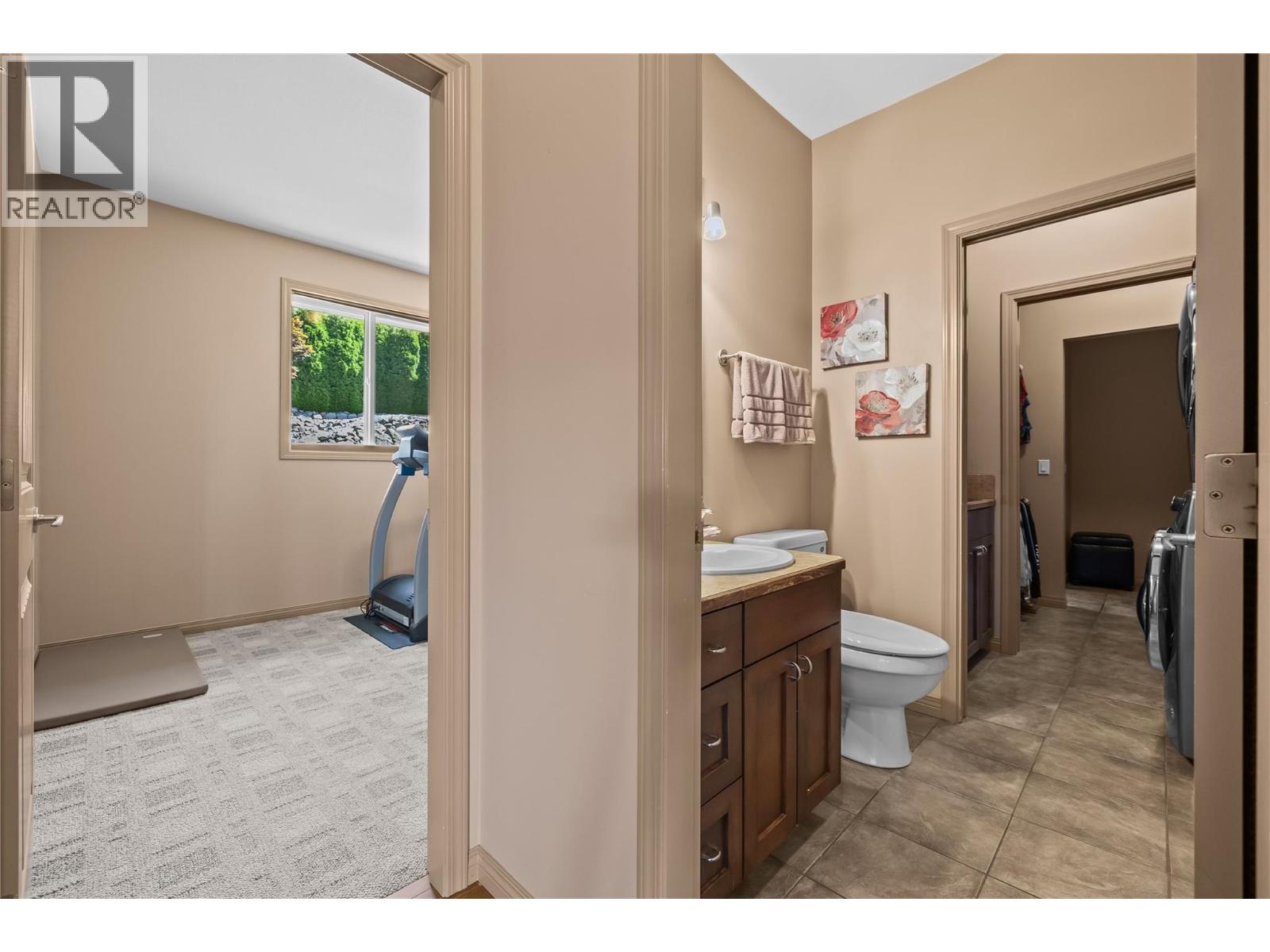 1656 MERLOT DRIVE - 23