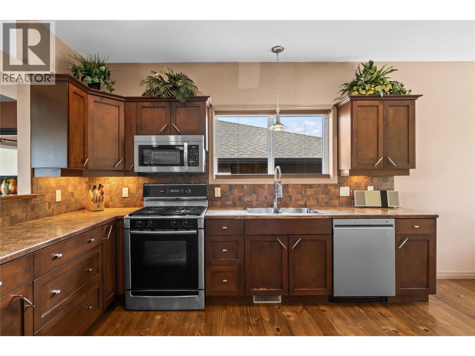 1656 MERLOT DRIVE - 14