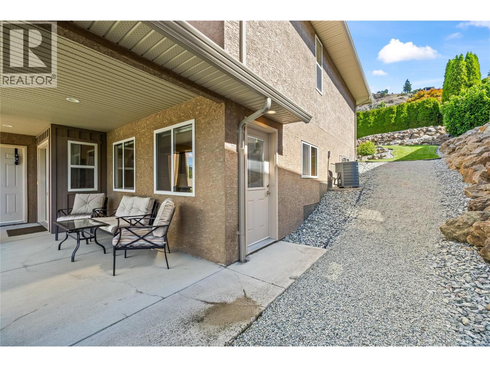 1656 MERLOT DRIVE - 40
