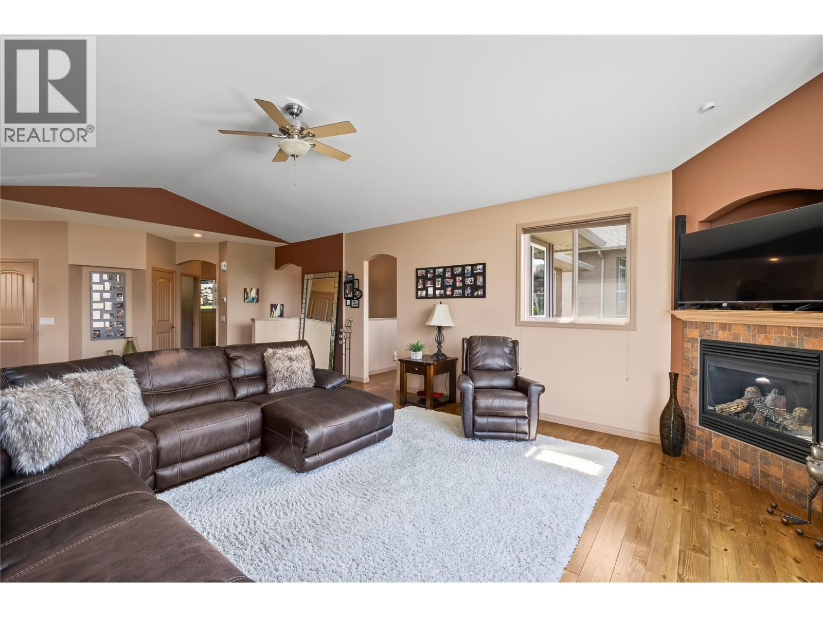 1656 MERLOT DRIVE - 6