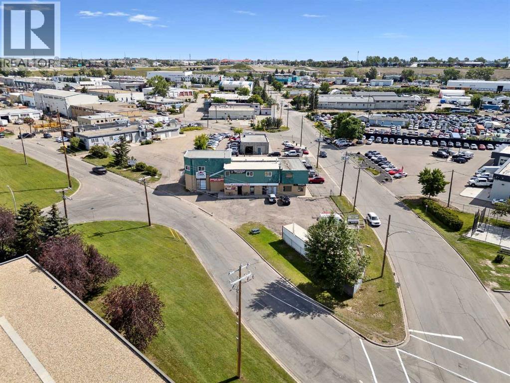 Photo 11 of 704 41 Avenue Ne, Calgary AB