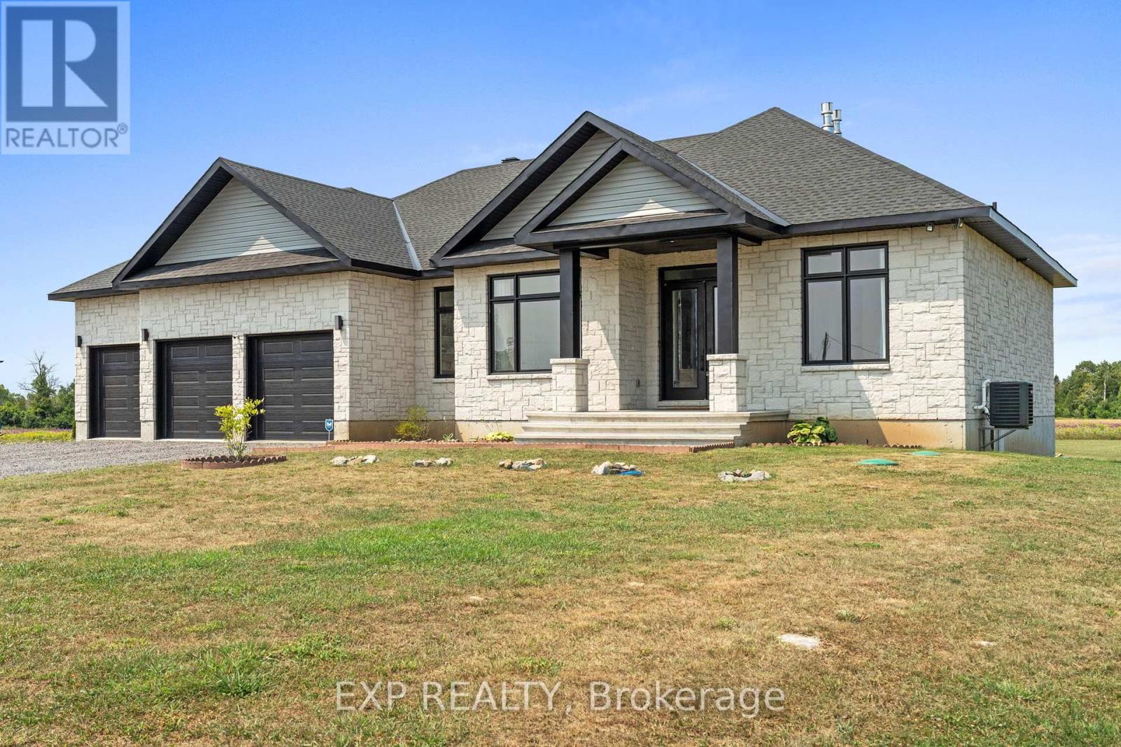 Photo 6 of 13708 County Rd 15 Road, Merrickvillewolford ON