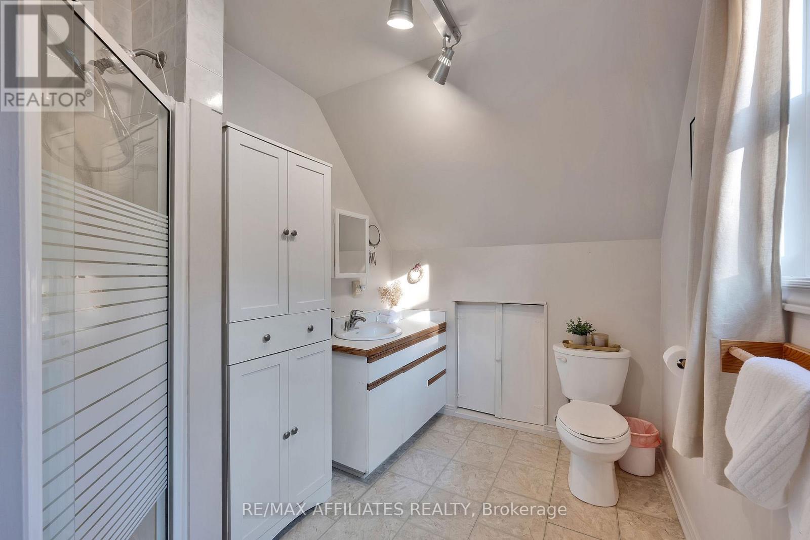 Photo 28 of 256 Saunders Road, Beckwith ON