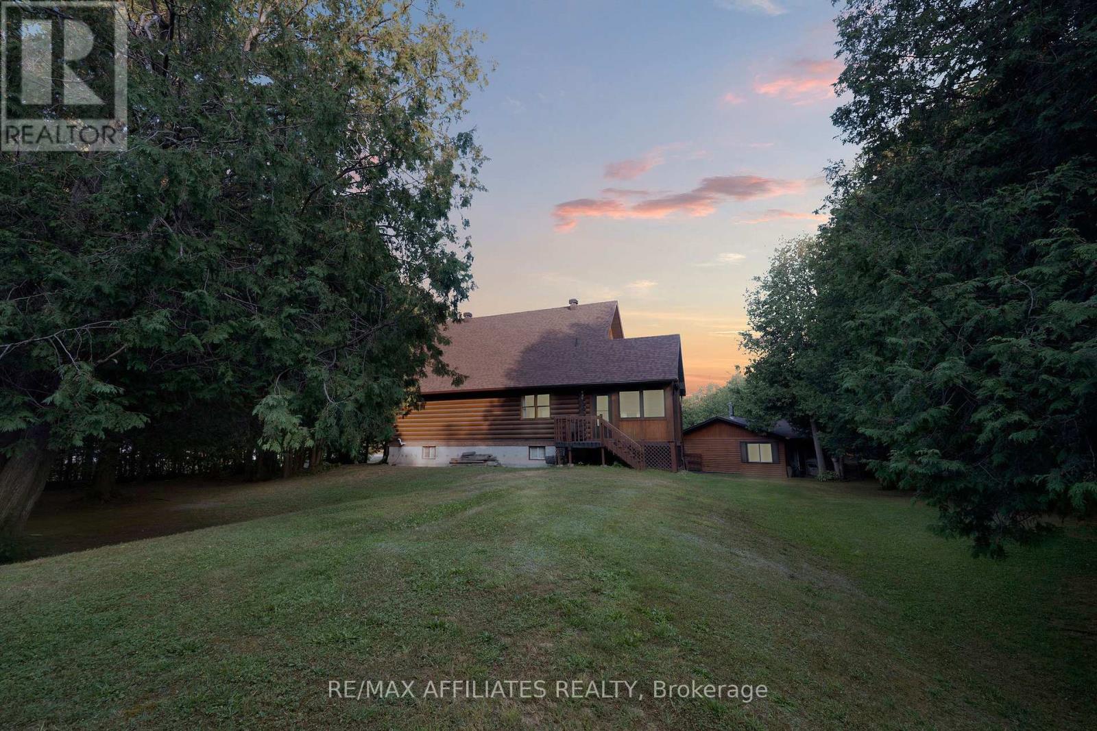Photo 31 of 256 Saunders Road, Beckwith ON