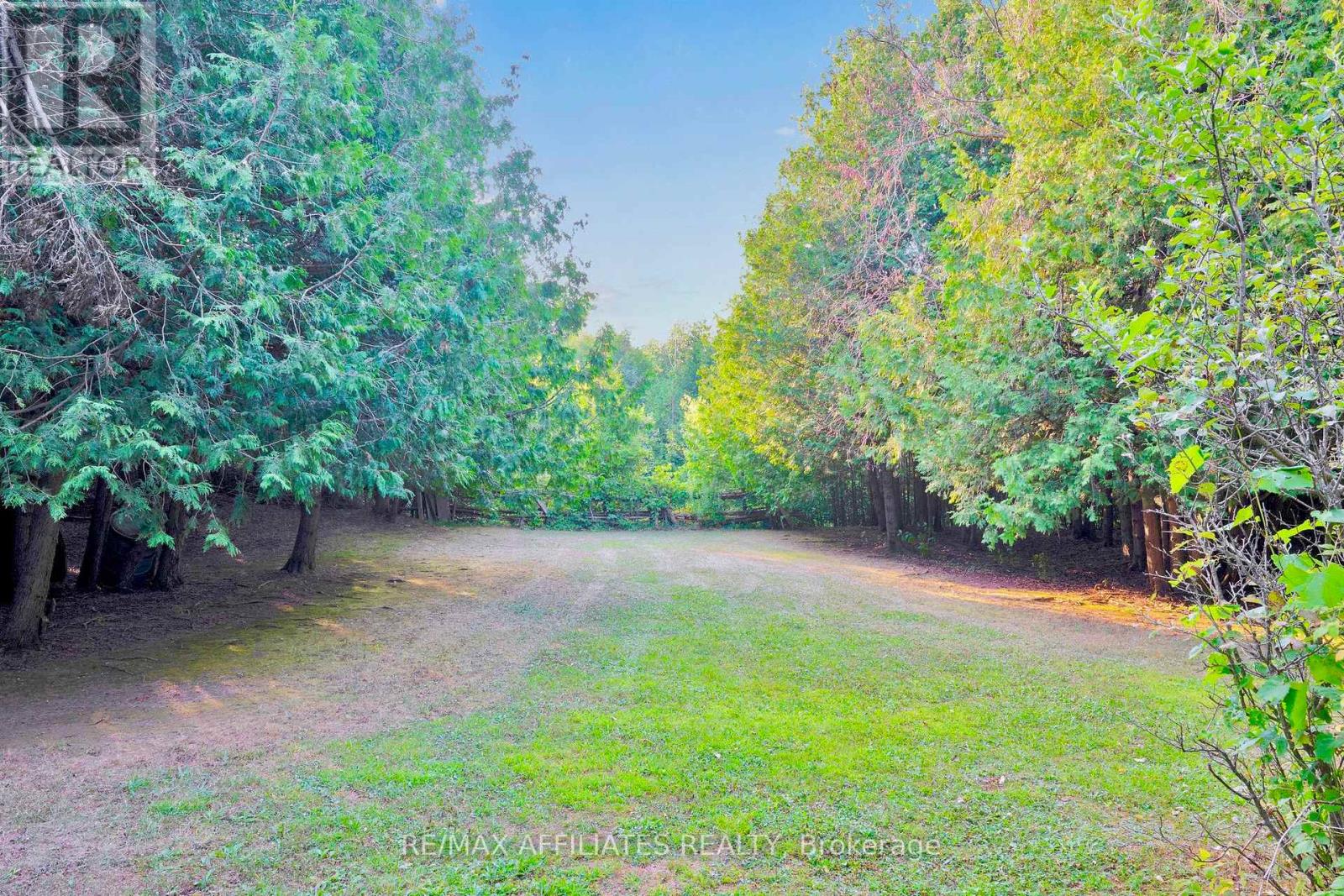 Photo 34 of 256 Saunders Road, Beckwith ON