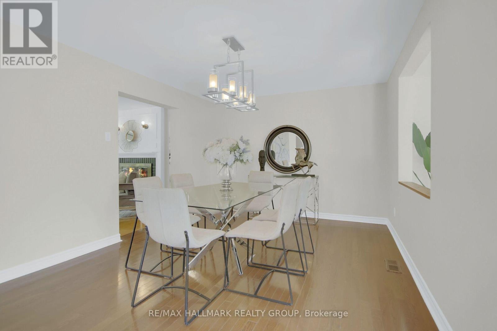 Photo 19 of 51 Charkay Street, Ottawa ON