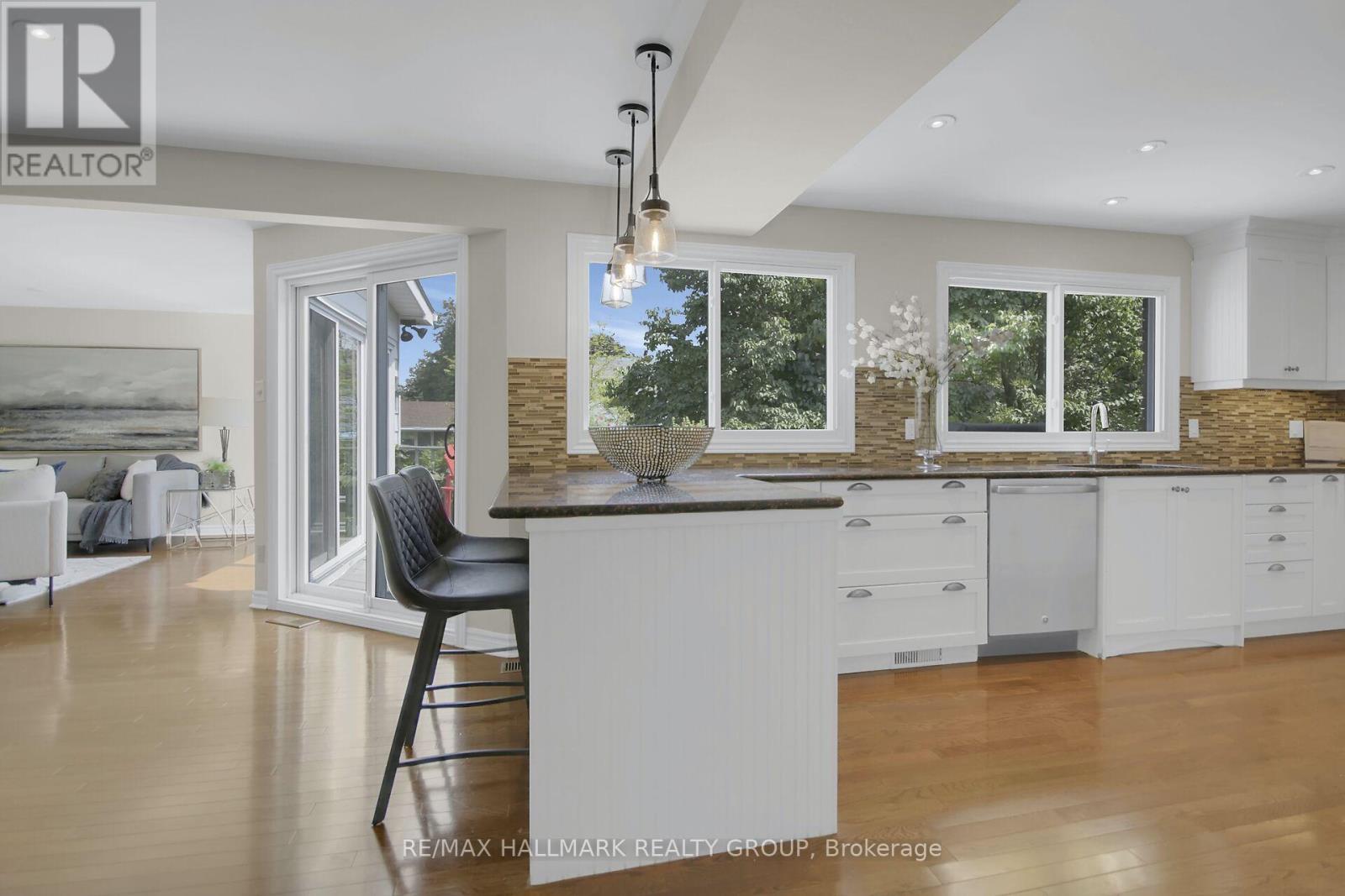 Photo 28 of 51 Charkay Street, Ottawa ON