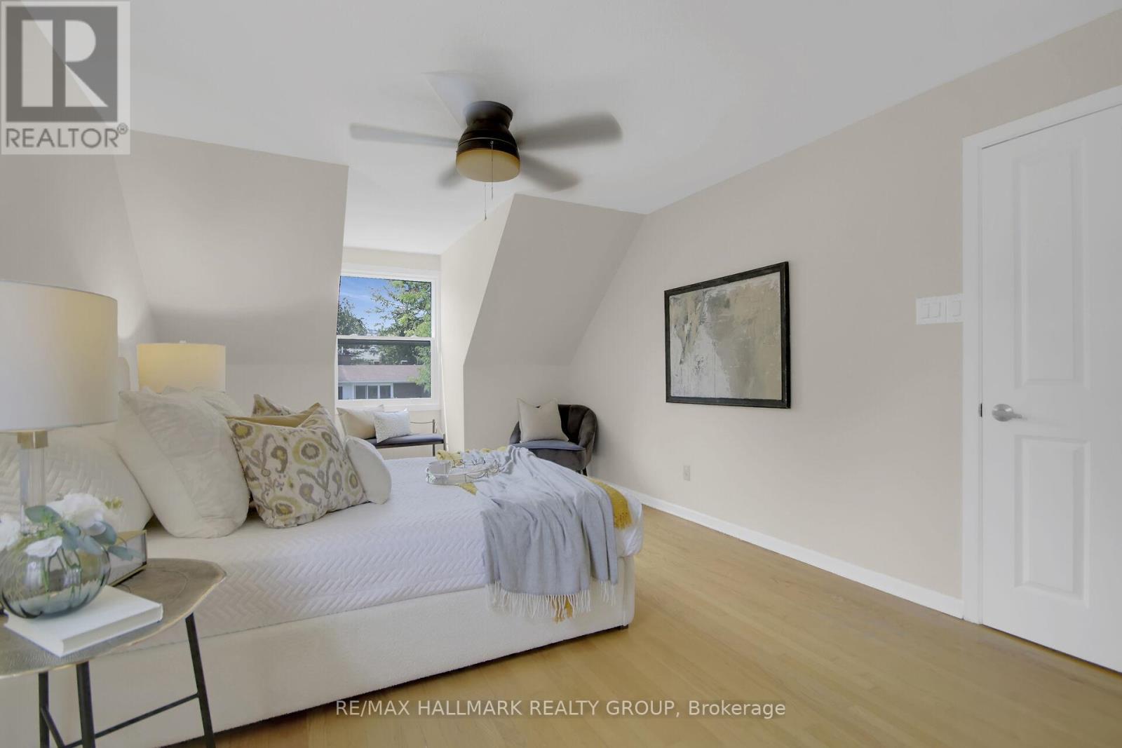 Photo 31 of 51 Charkay Street, Ottawa ON