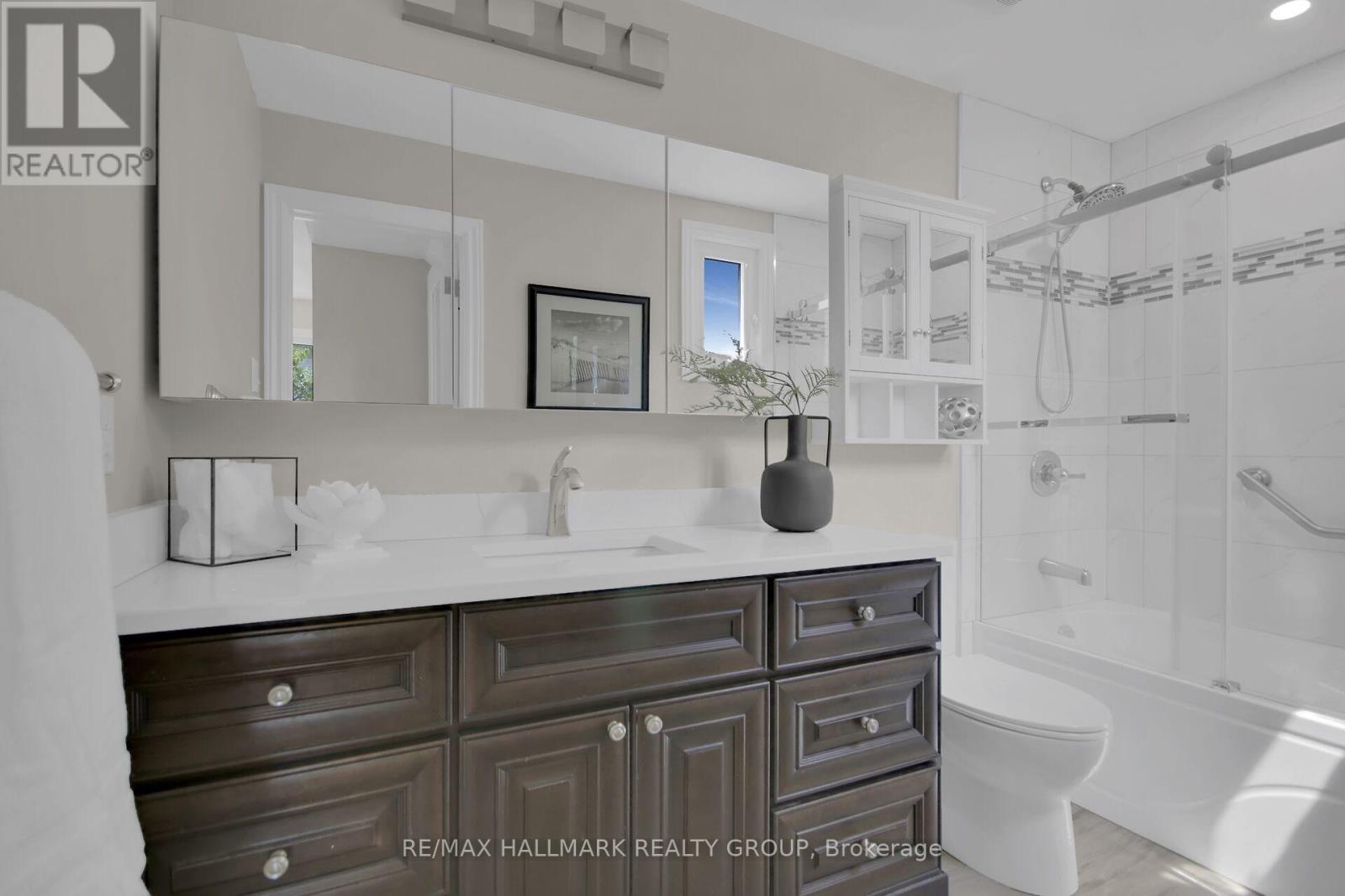 Photo 34 of 51 Charkay Street, Ottawa ON