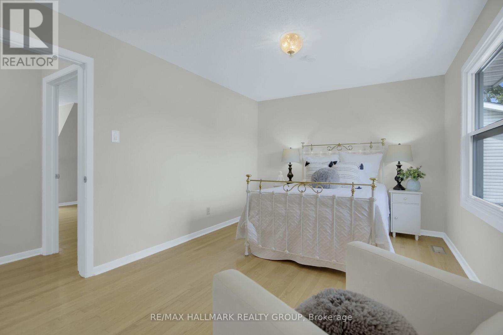 Photo 37 of 51 Charkay Street, Ottawa ON