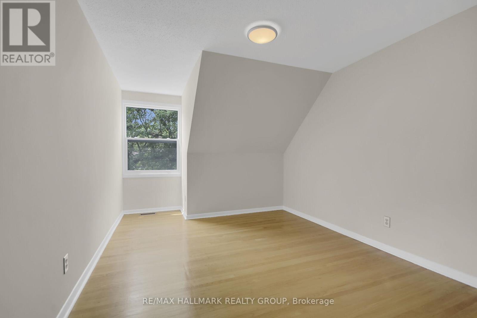 Photo 38 of 51 Charkay Street, Ottawa ON
