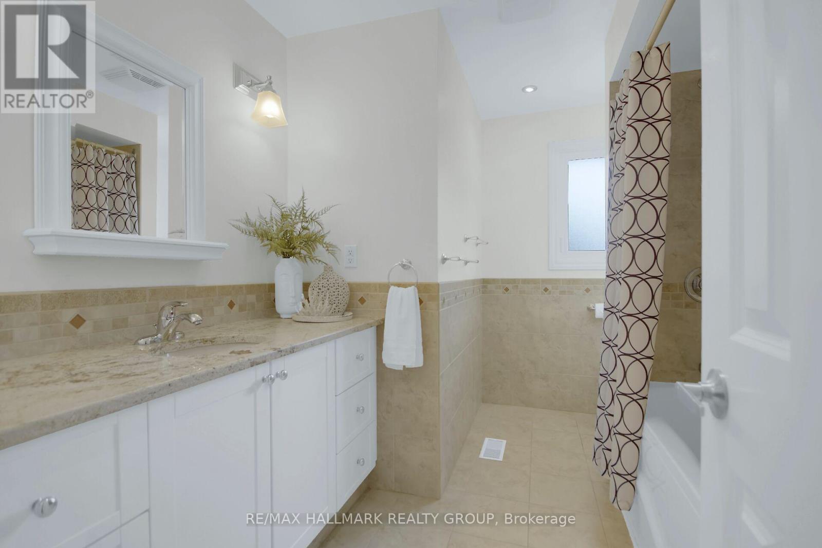 Photo 39 of 51 Charkay Street, Ottawa ON