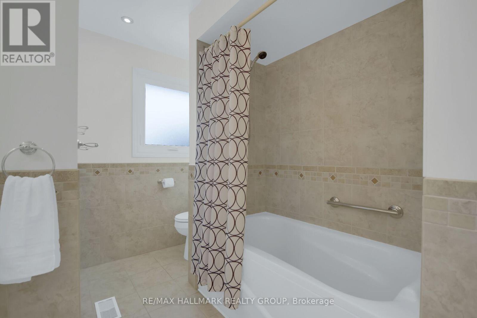 Photo 40 of 51 Charkay Street, Ottawa ON