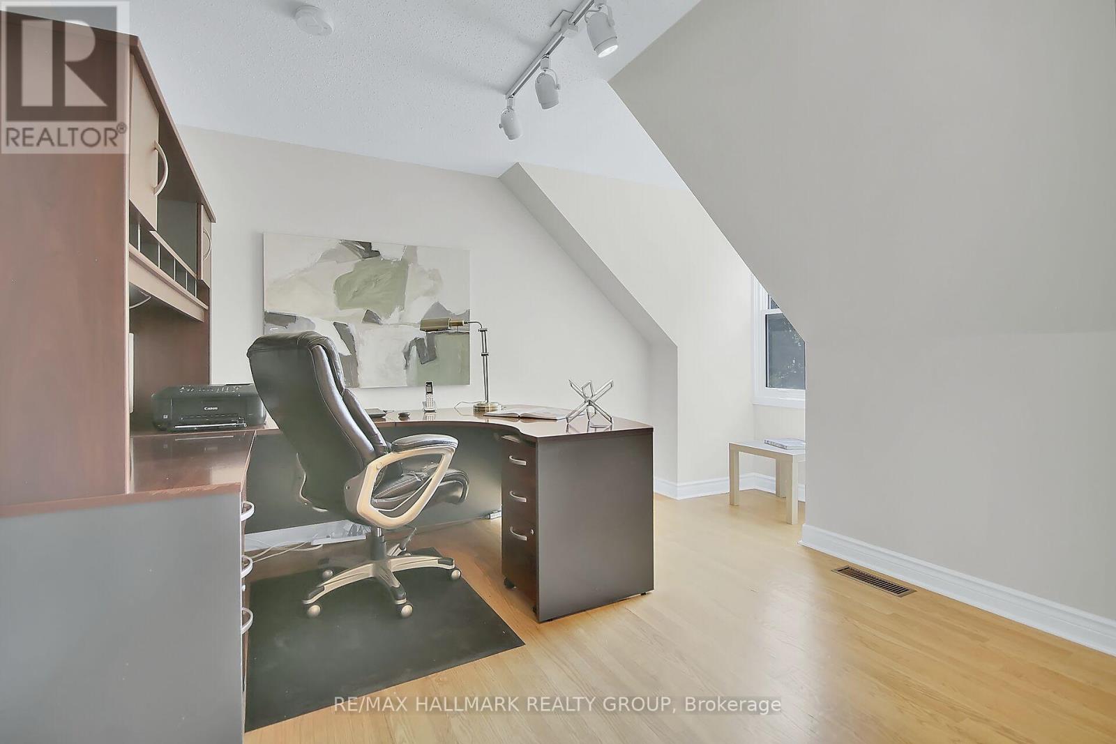 Photo 41 of 51 Charkay Street, Ottawa ON