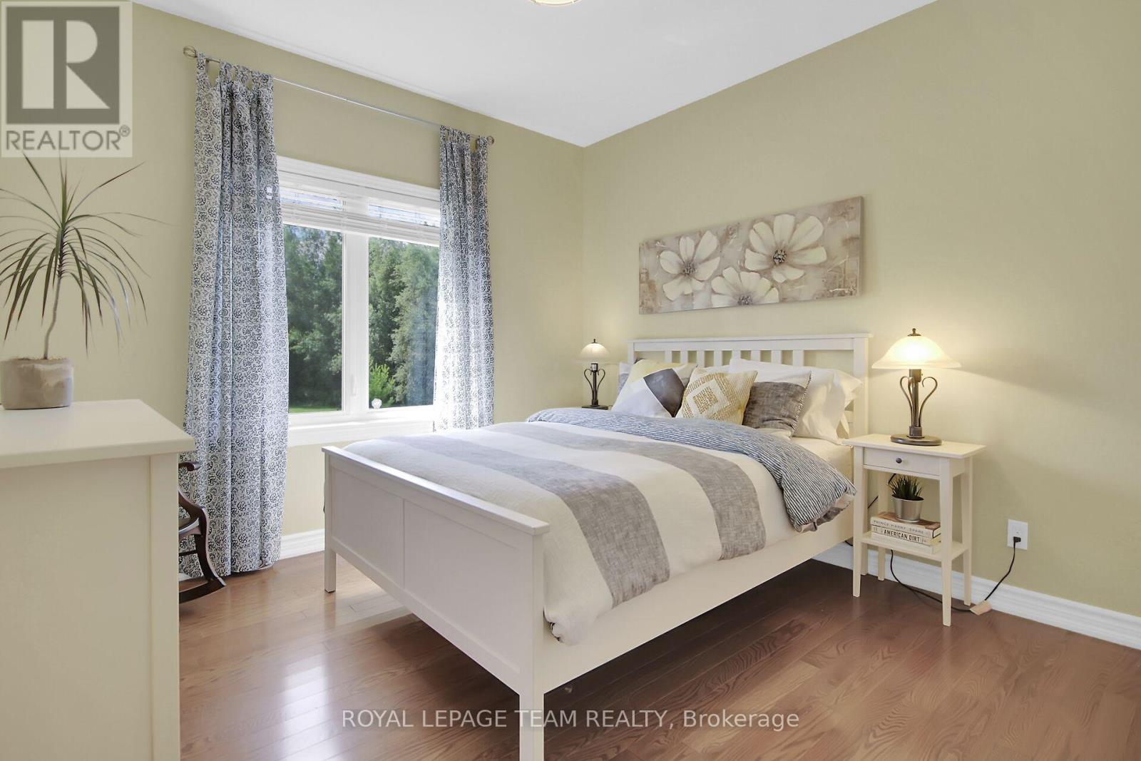 Photo 10 of 1484 Cobe Terrace, Ottawa ON