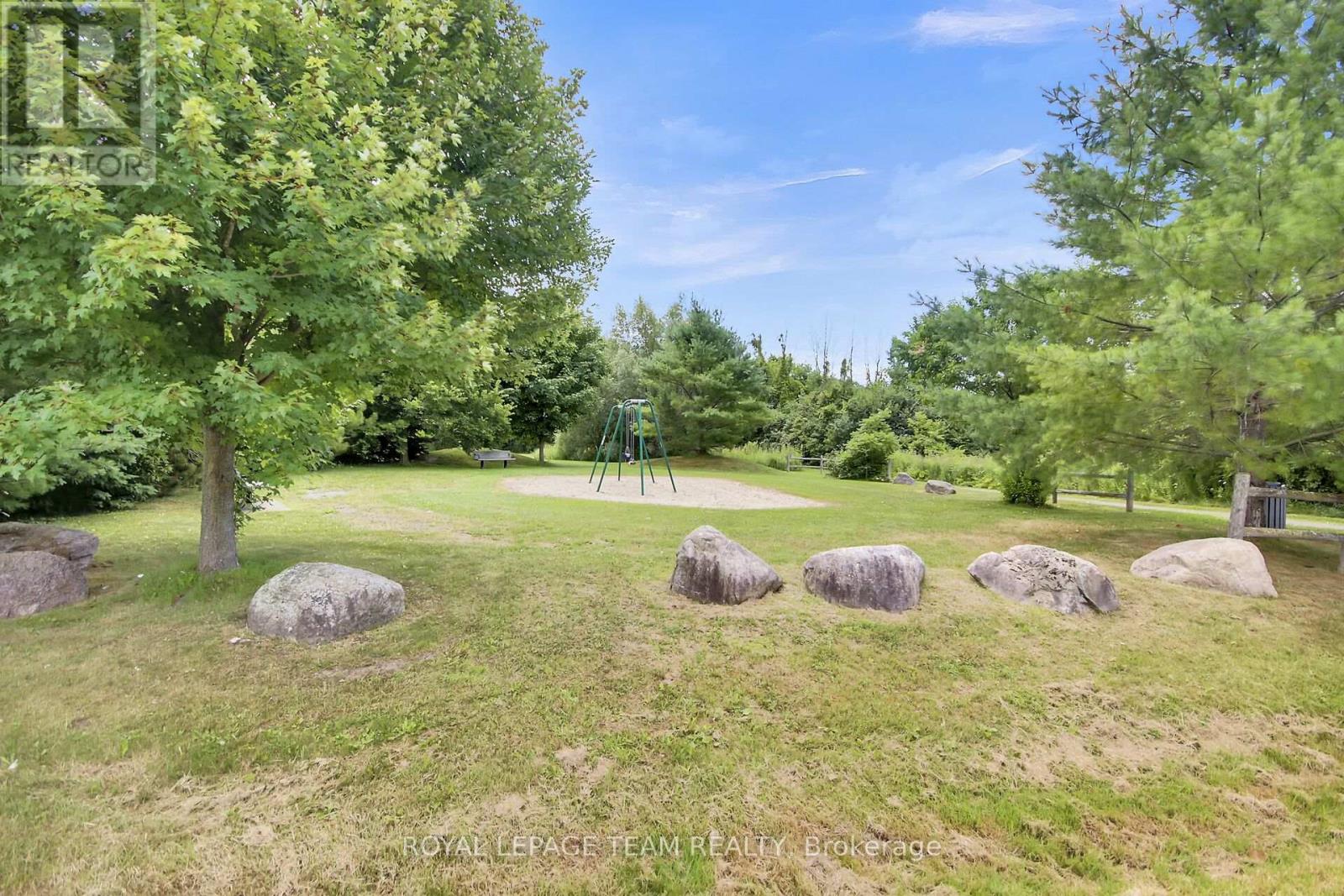 Photo 12 of 1484 Cobe Terrace, Ottawa ON