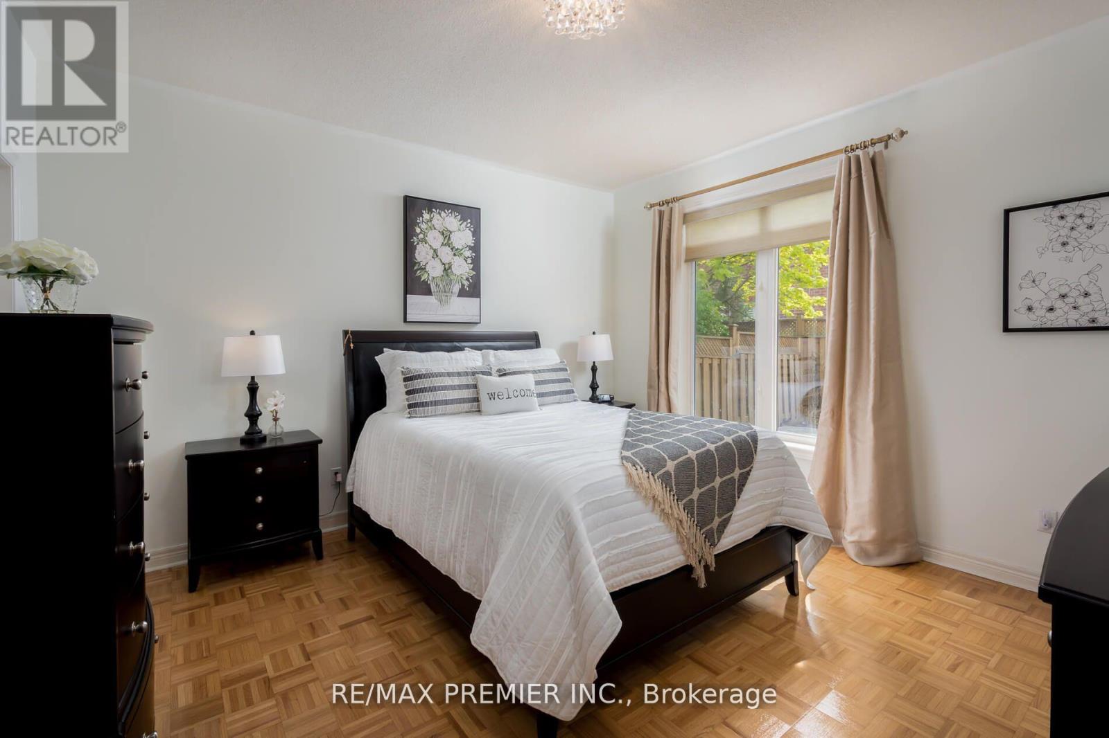 Photo 29 of 48 Braden Way, Vaughan ON