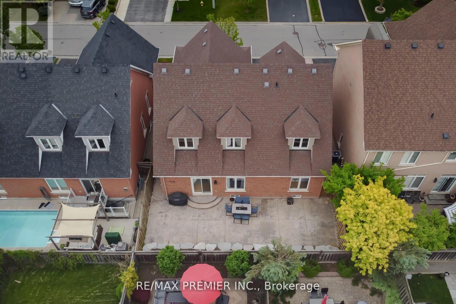 Photo 22 of 48 Braden Way, Vaughan ON