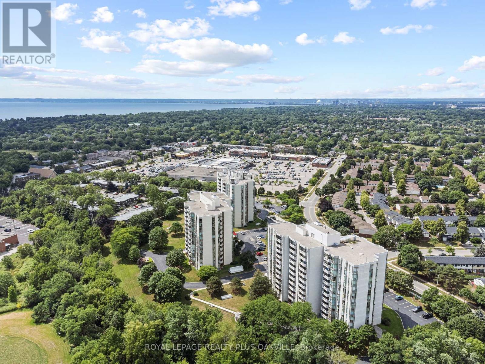 Photo 27 of 804 5070 Pinedale Avenue, Burlington ON