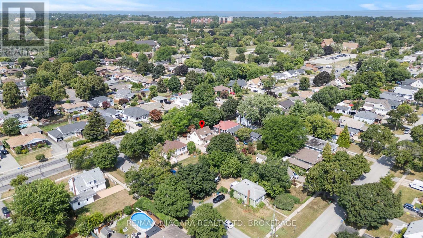 Photo 37 of 472 Geneva Street, St Catharines ON