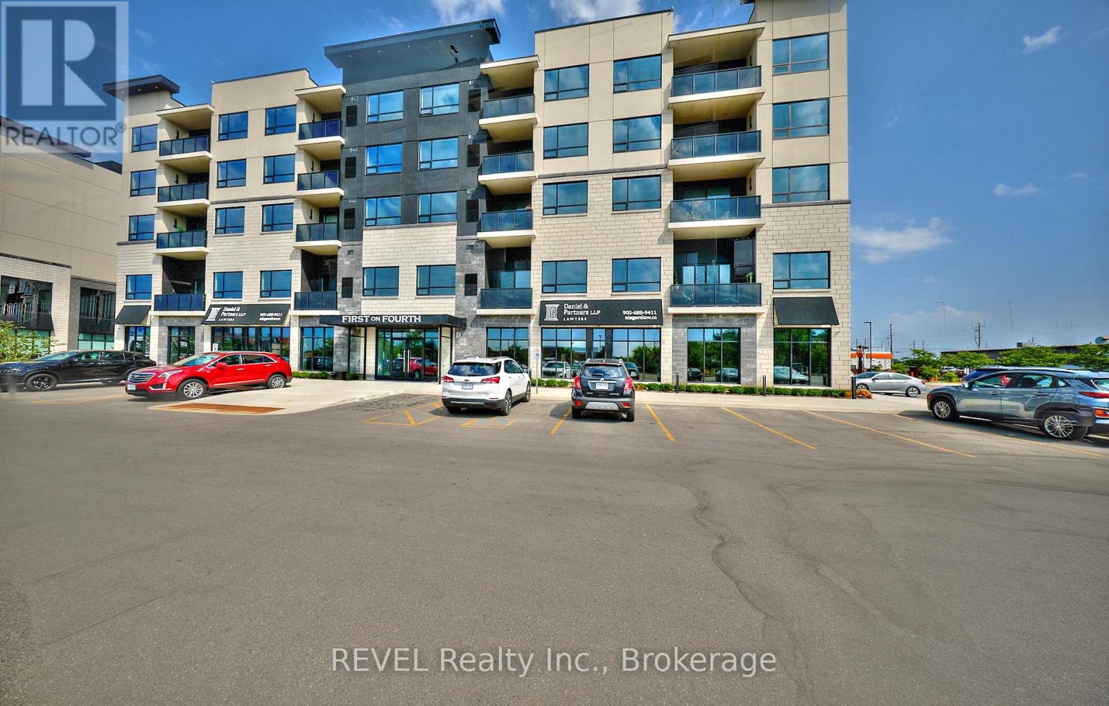 Photo 11 of 305 300 B Fourth Avenue, St Catharines ON