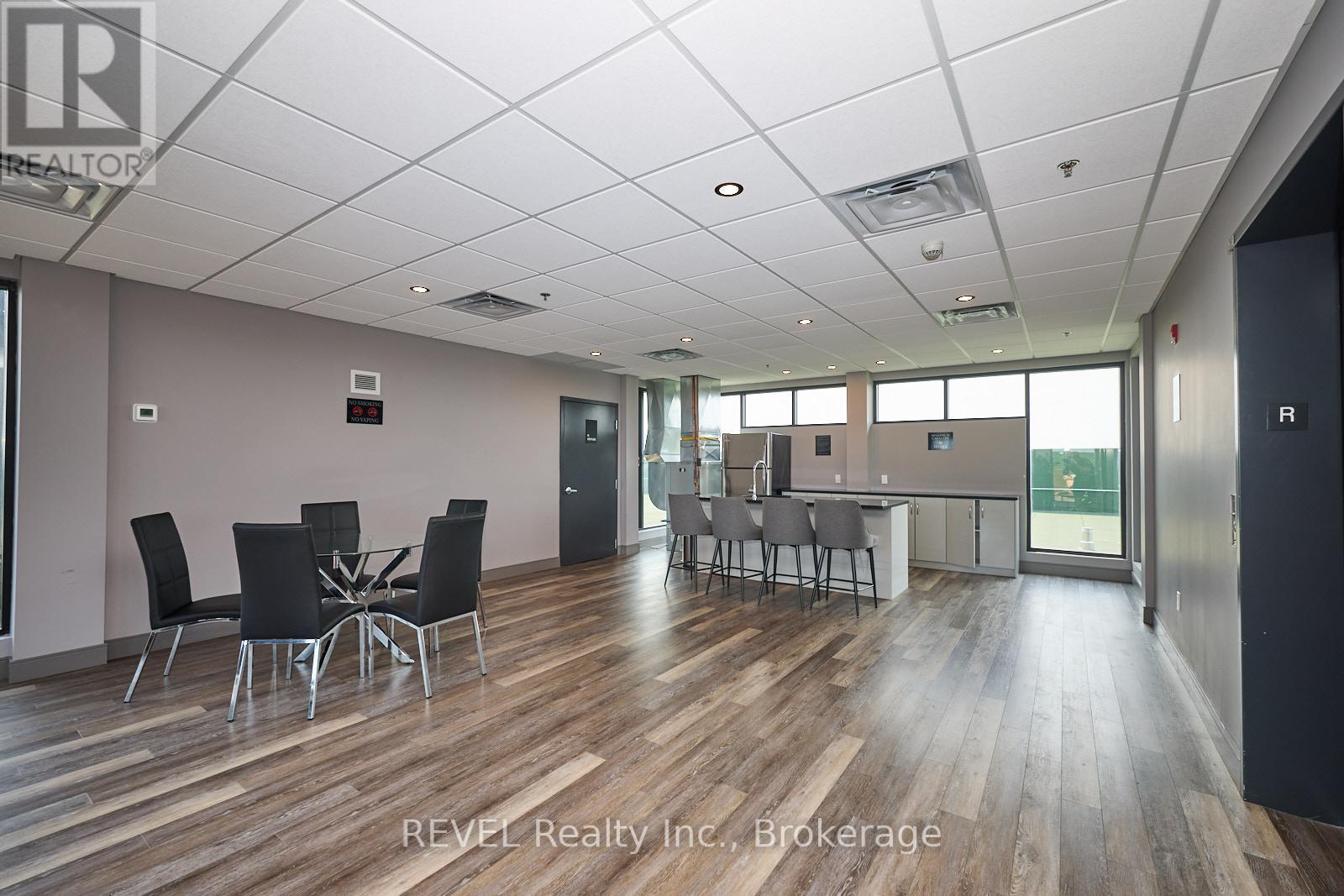 Photo 14 of 305 300 B Fourth Avenue, St Catharines ON