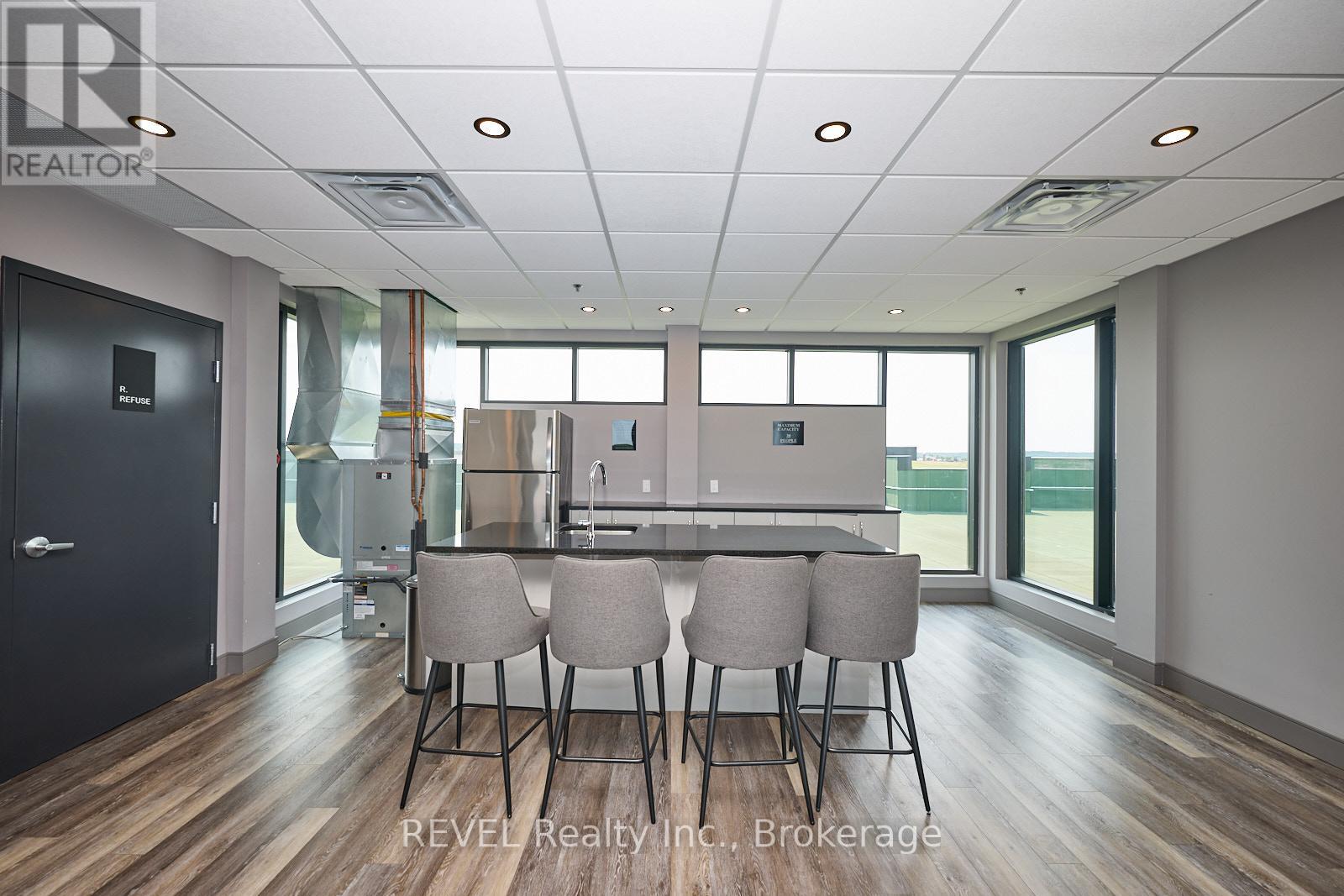 Photo 13 of 305 300 B Fourth Avenue, St Catharines ON