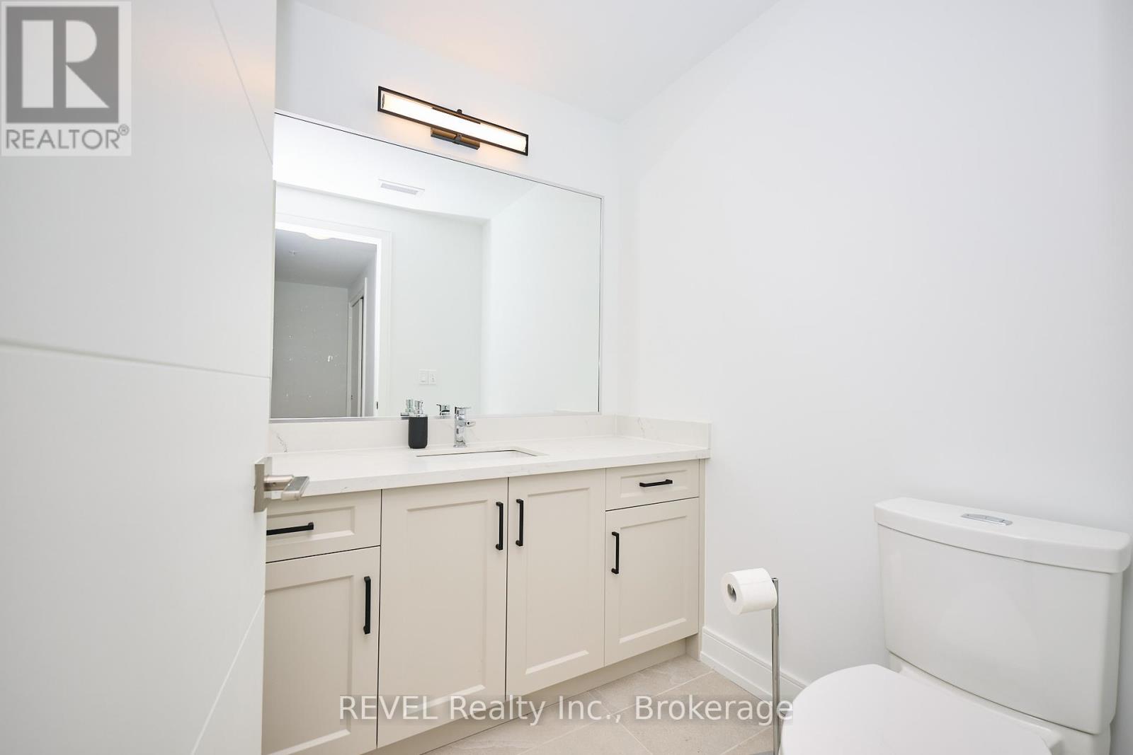 Photo 12 of 305 300 B Fourth Avenue, St Catharines ON