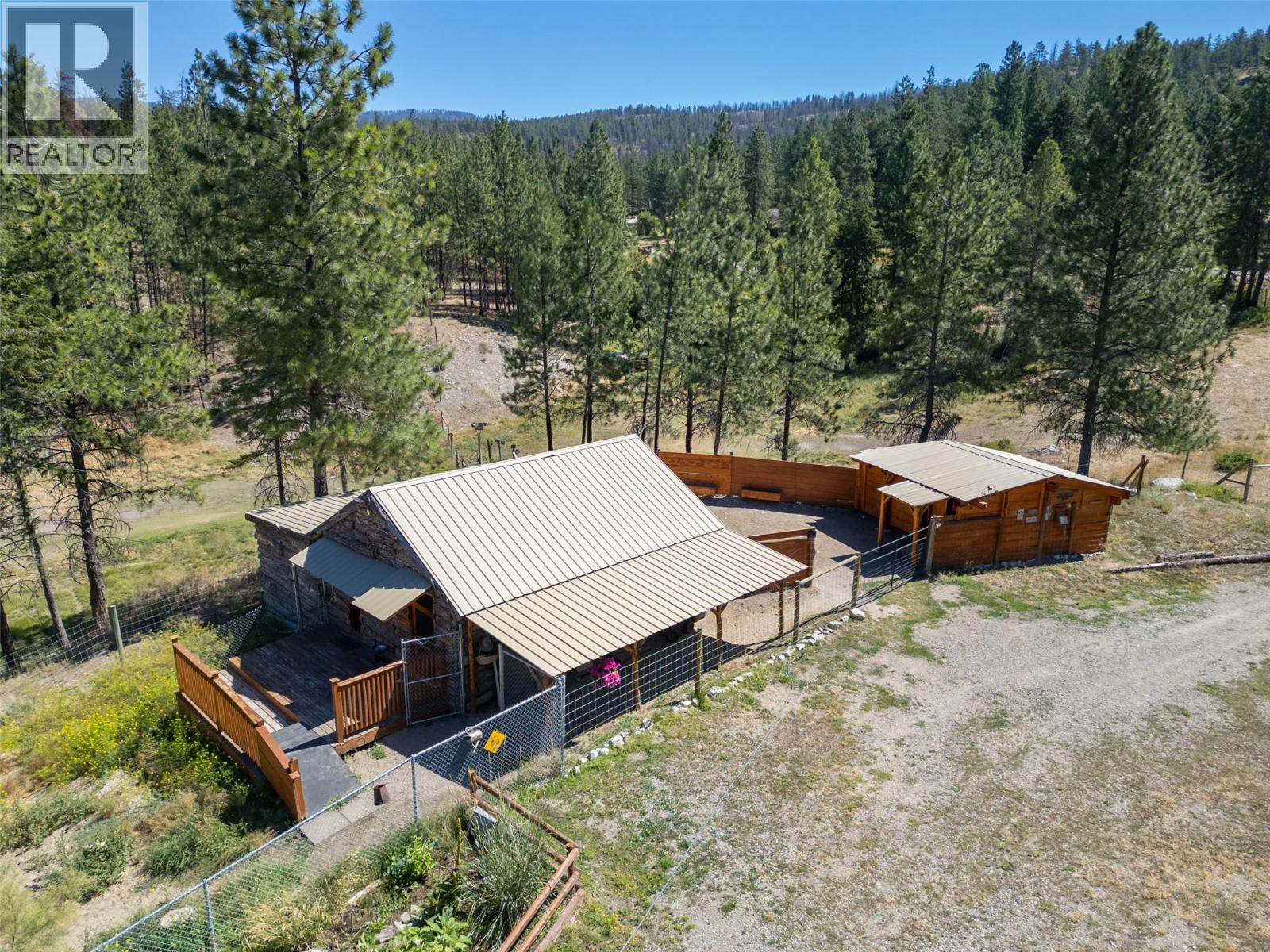 156 Porcupine Place, Oliver