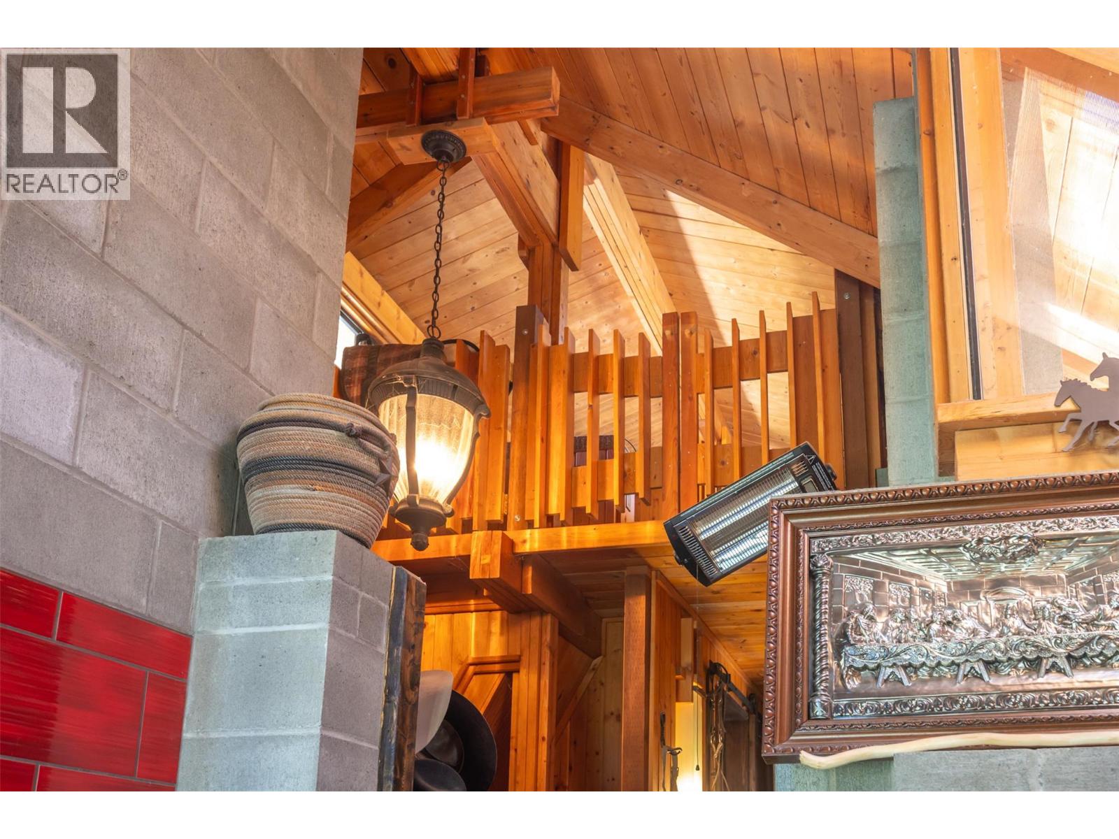 156 Porcupine Place, Oliver