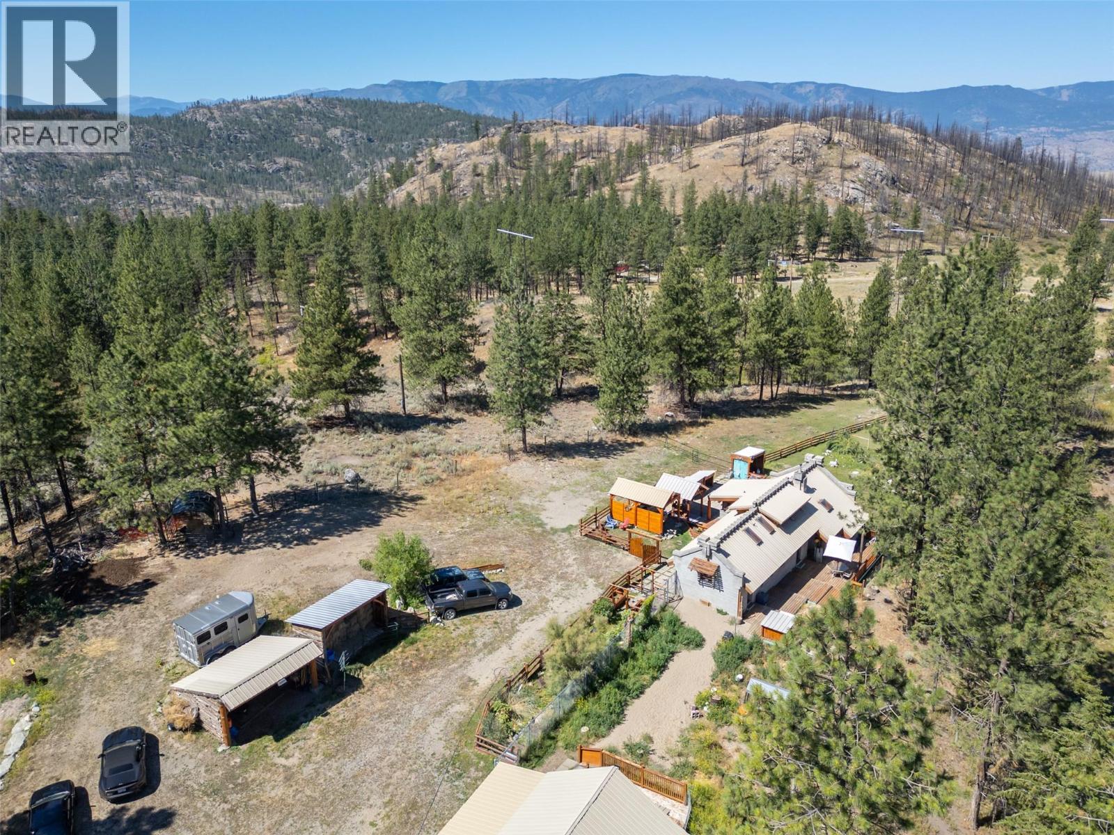 156 Porcupine Place, Oliver