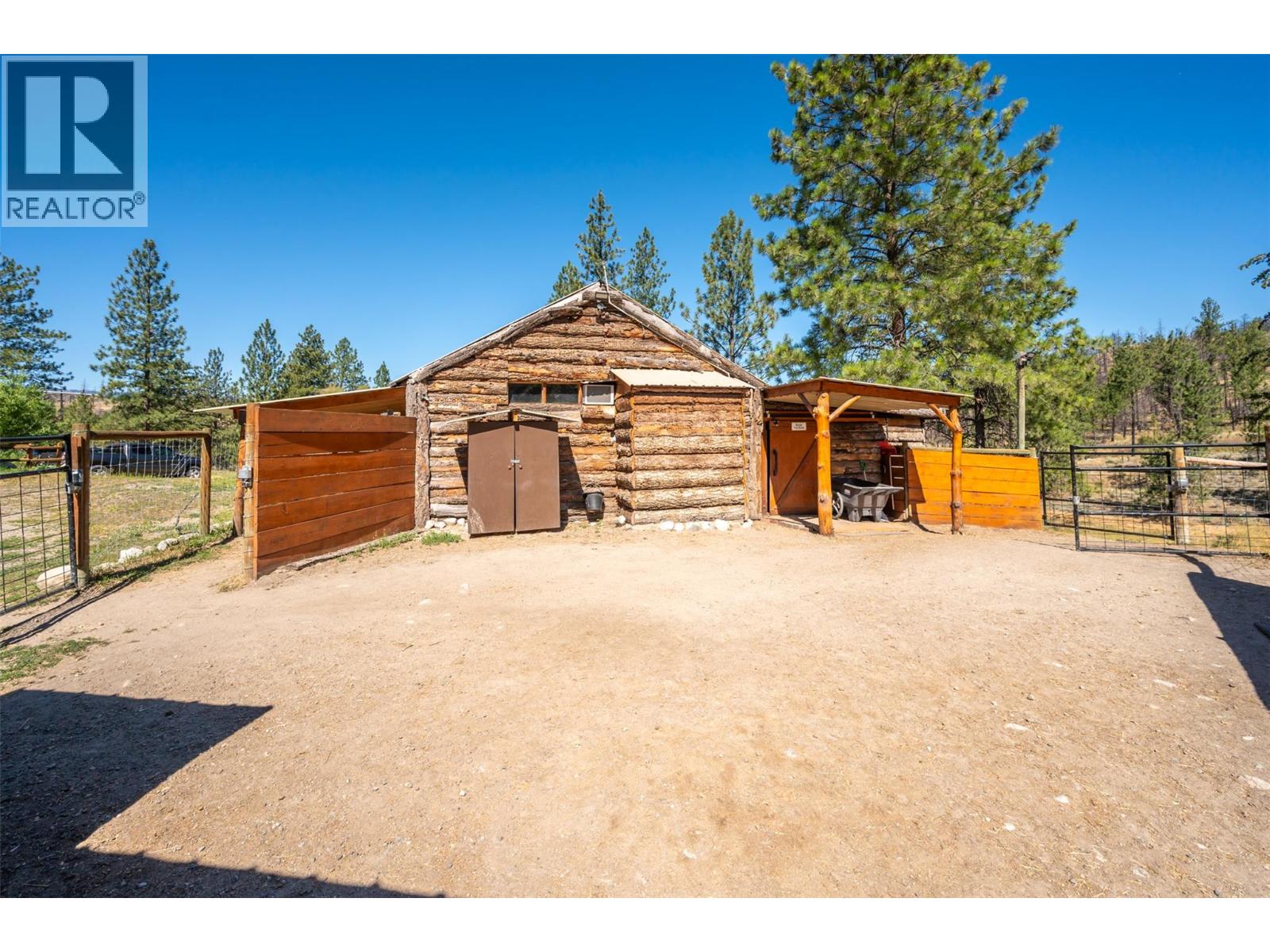 156 Porcupine Place, Oliver