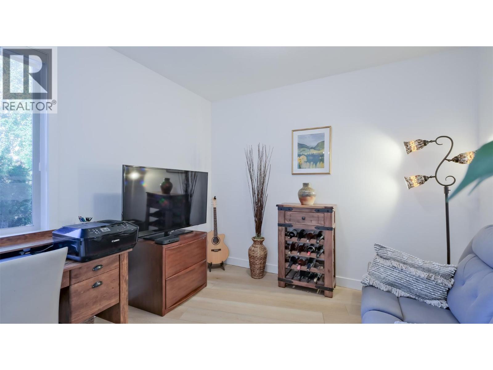 2102 4042 Pritchard Drive, West Kelowna